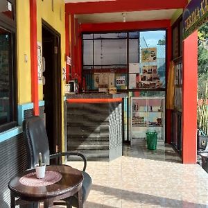 Oyo 90627 Hotel Mutiara